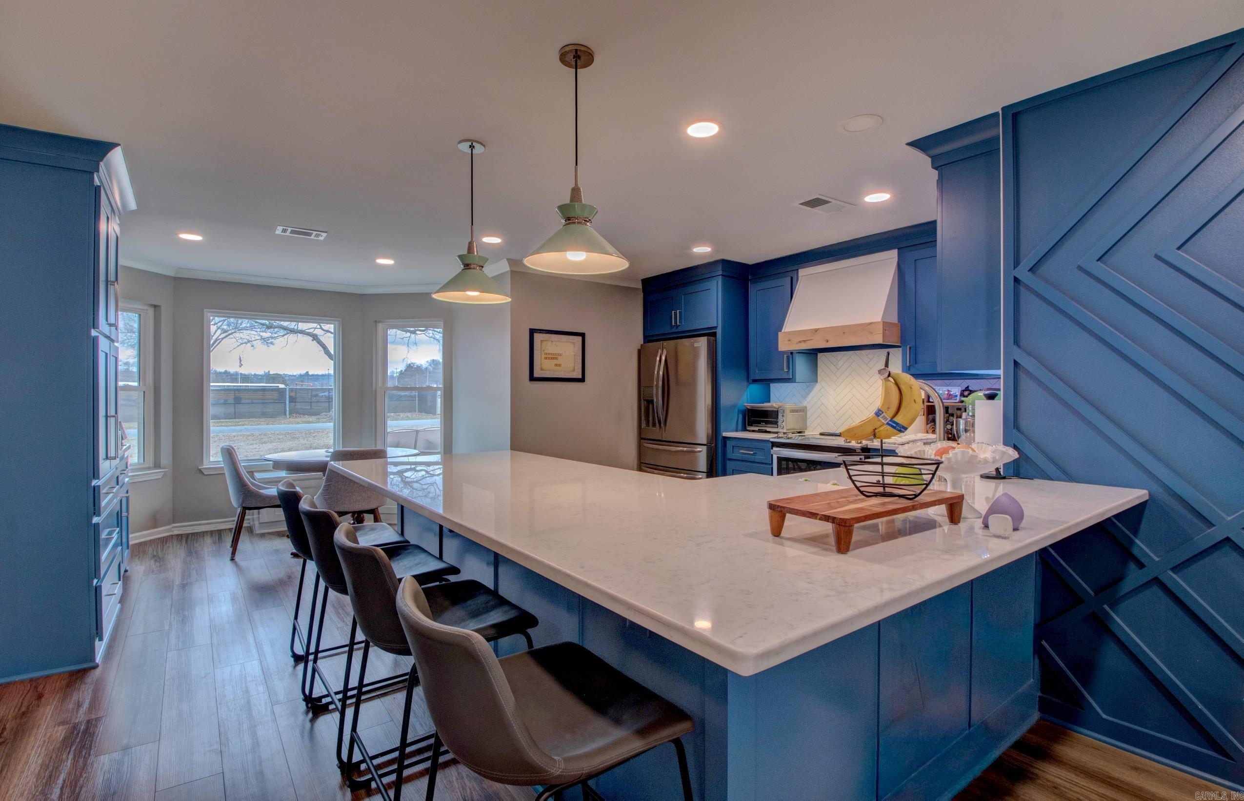 4 Riviera  Conway, AR