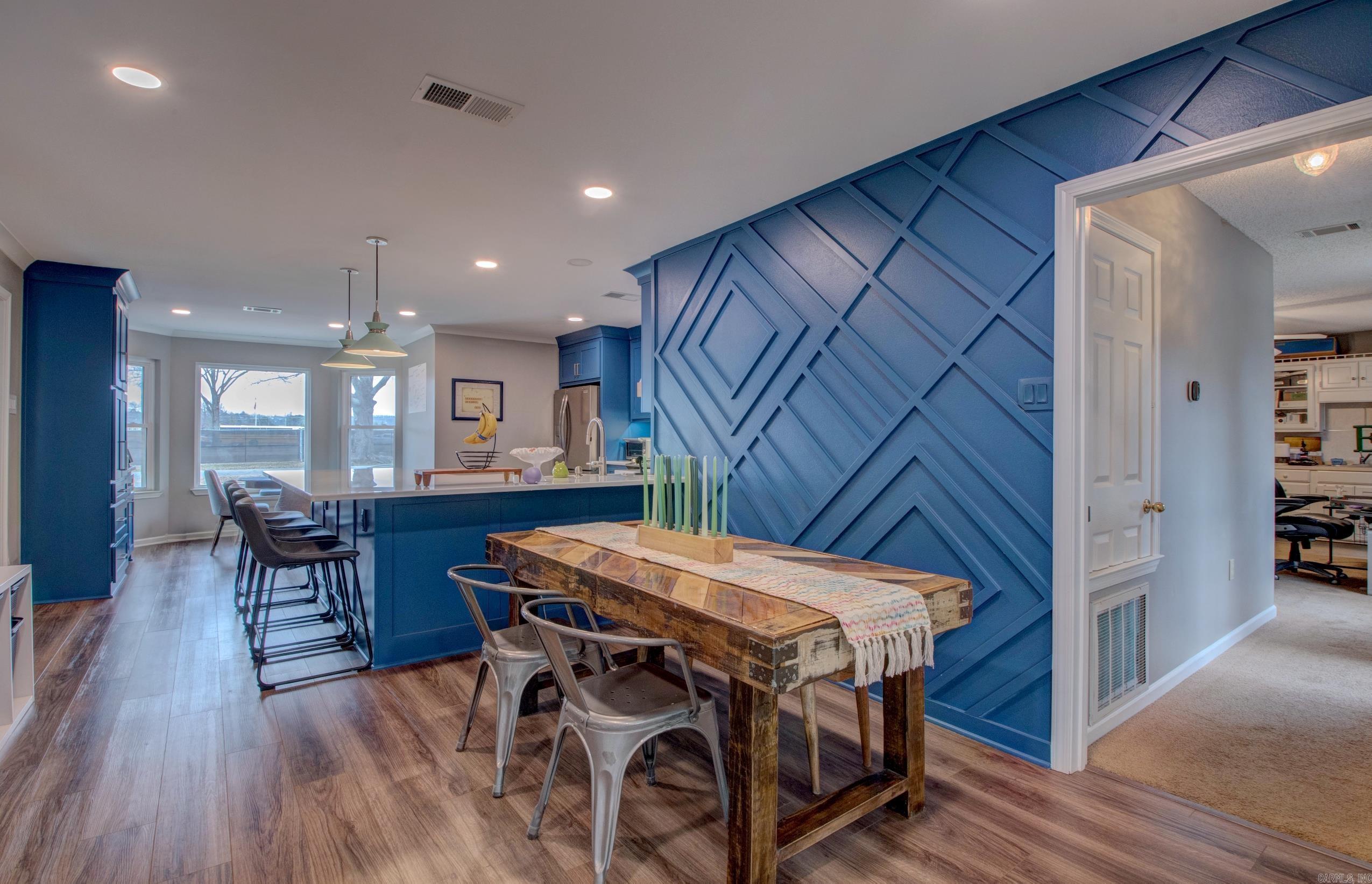 4 Riviera  Conway, AR