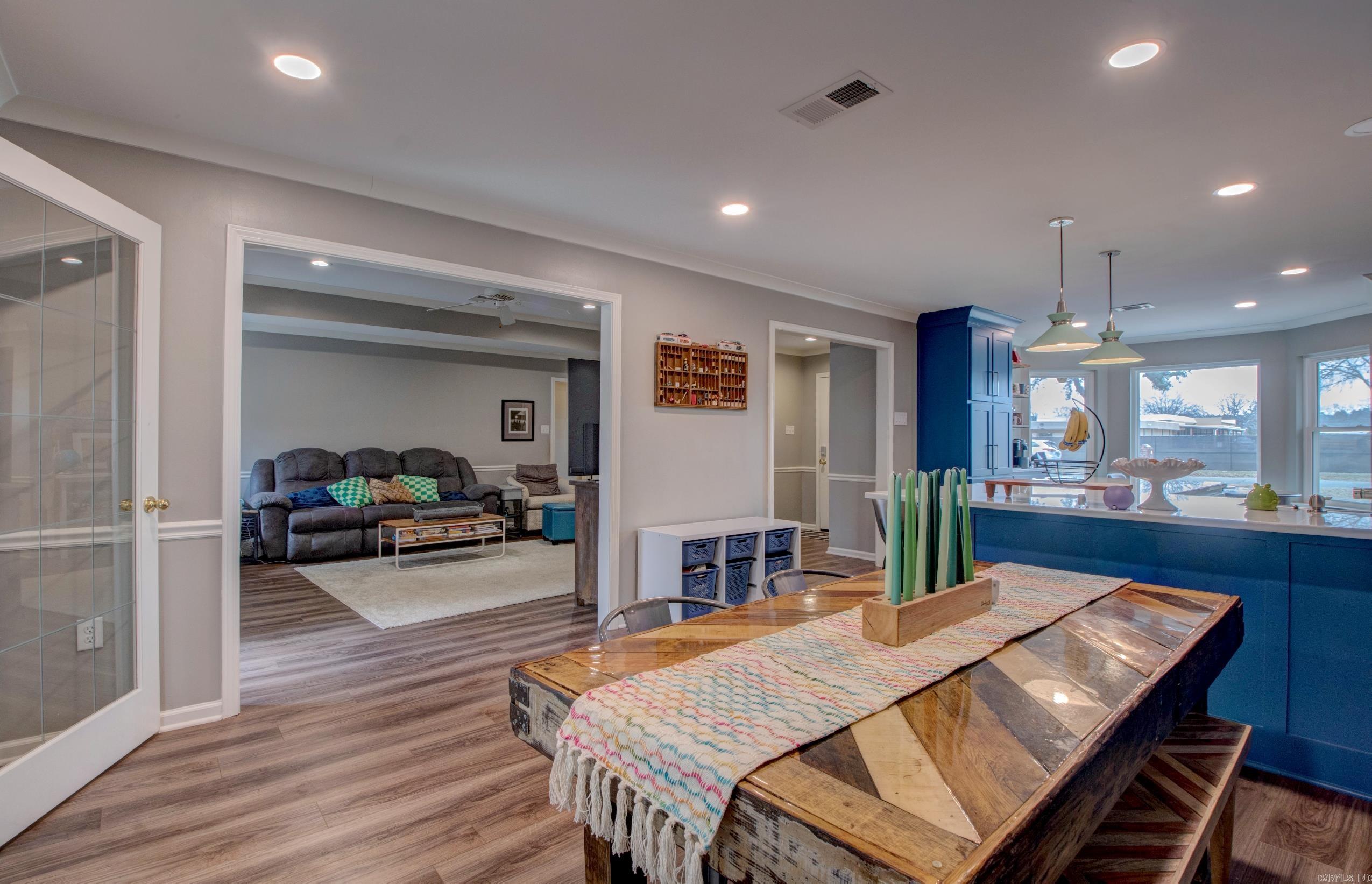 4 Riviera  Conway, AR