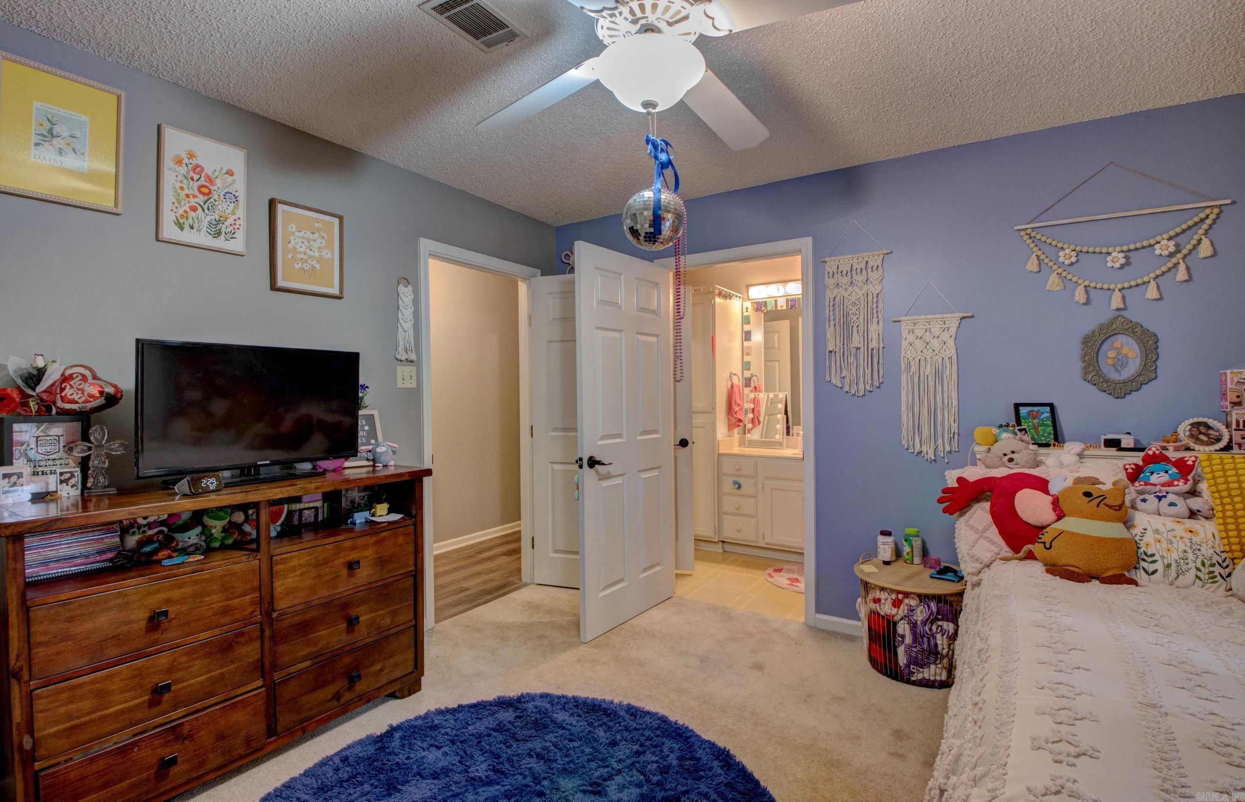 4 Riviera  Conway, AR