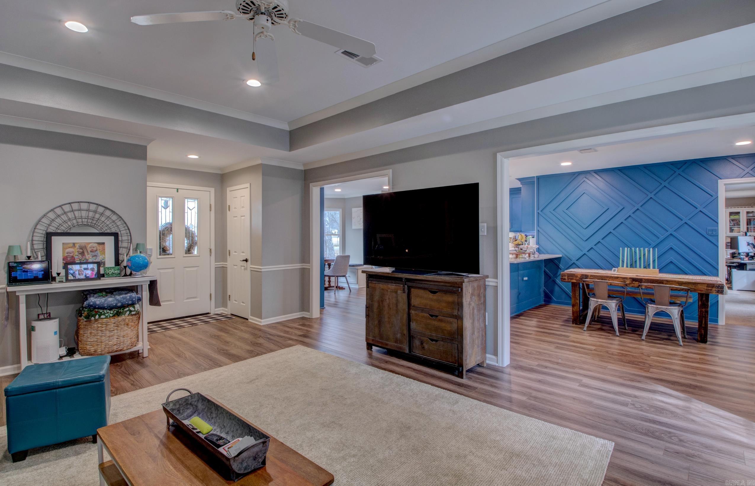 4 Riviera  Conway, AR