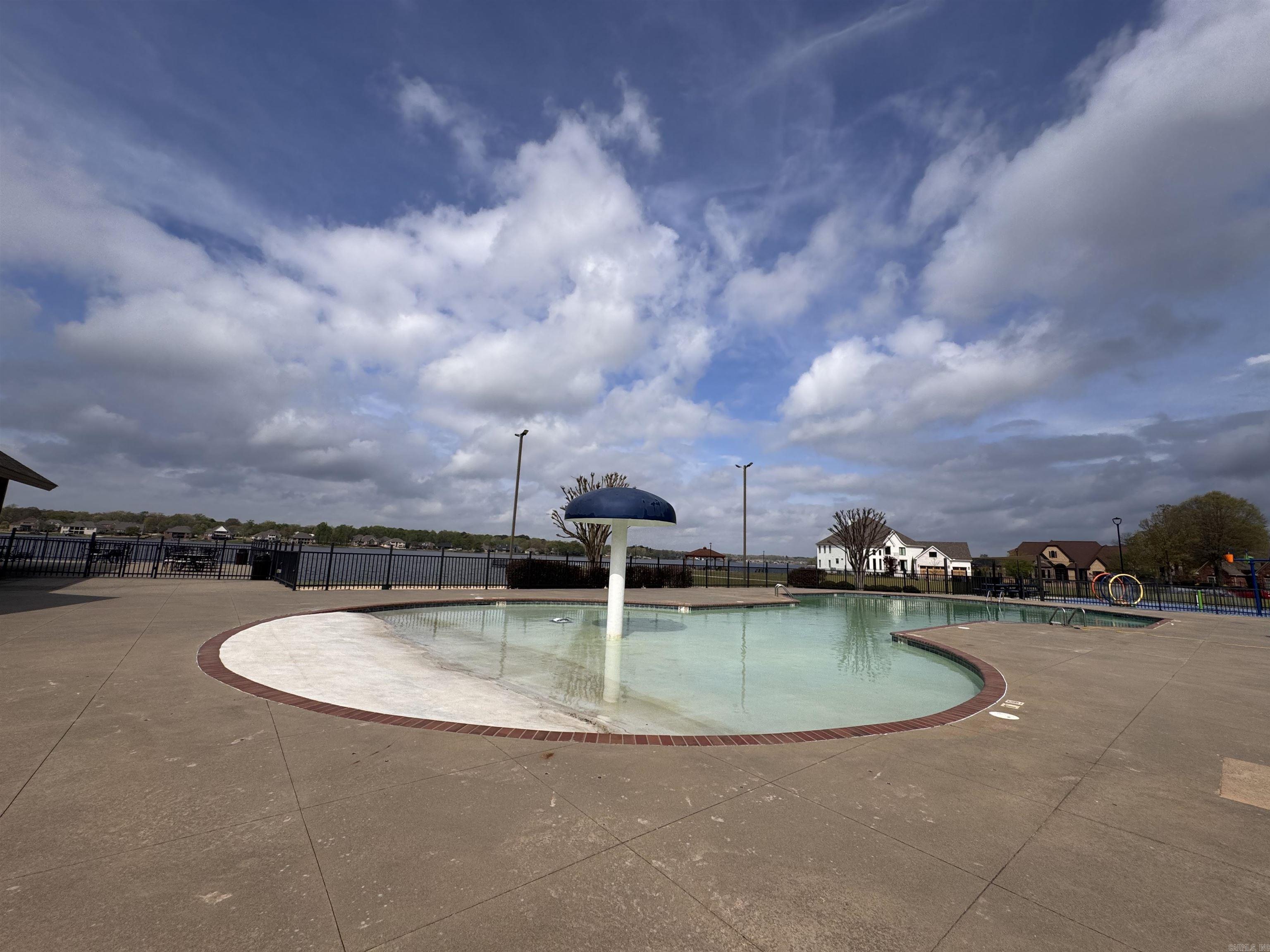 7926 S Shoreline Boulevard Benton, AR 72019