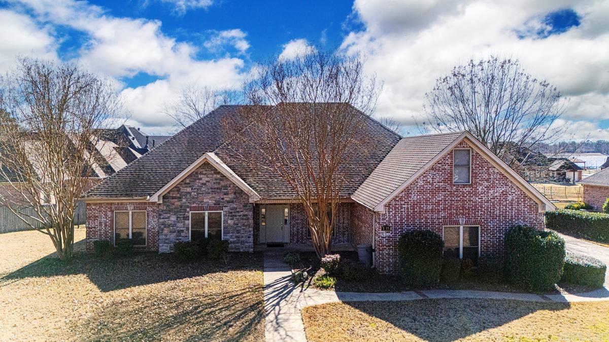 5015 Caribbean Drive W  Benton, AR