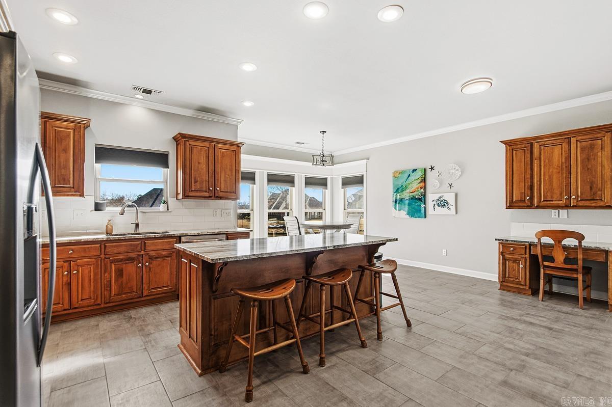 5015 Caribbean Drive W Benton, AR 72019