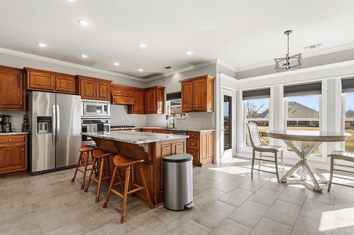 5015 Caribbean Drive W Benton, AR 72019