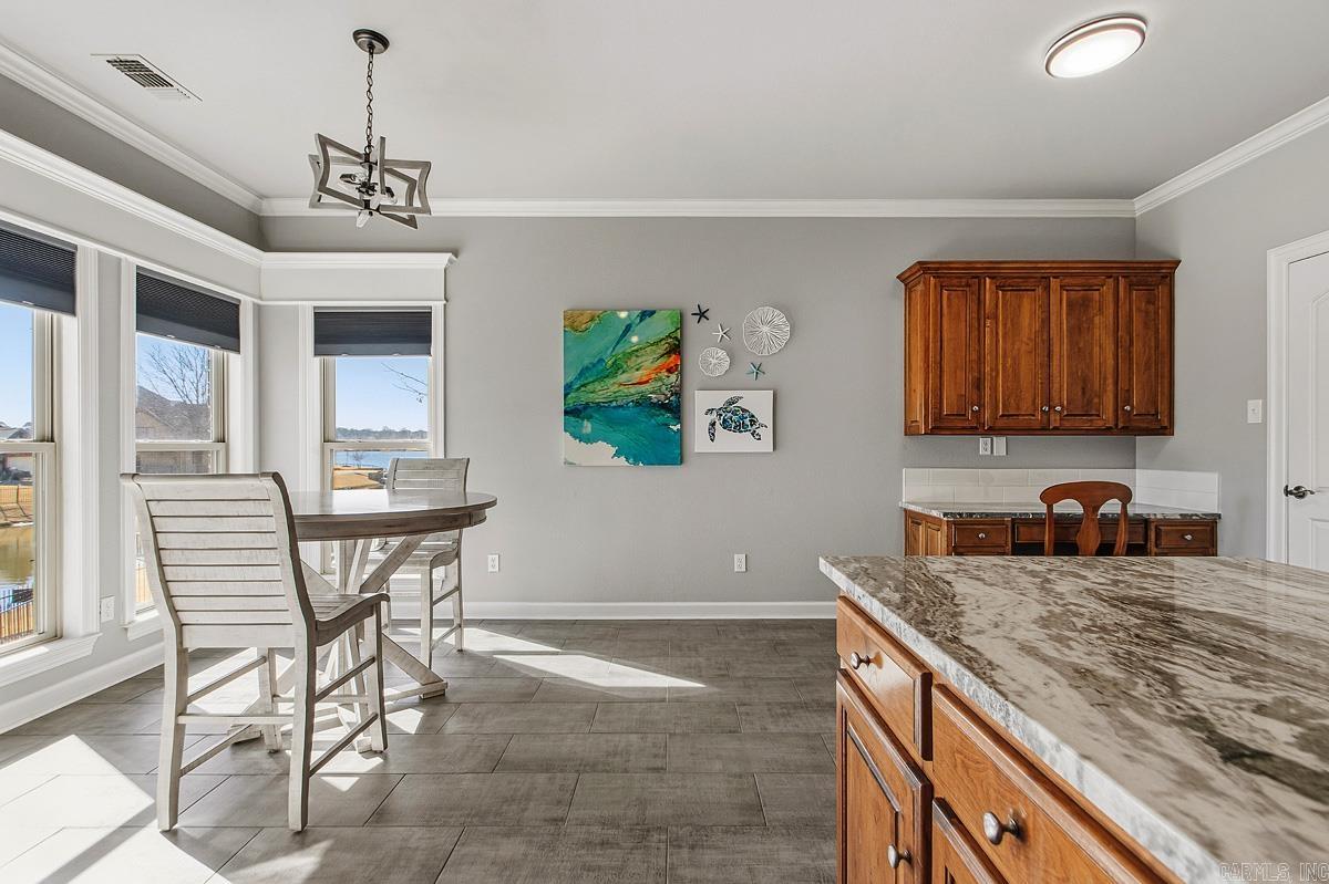 5015 Caribbean Drive W  Benton, AR