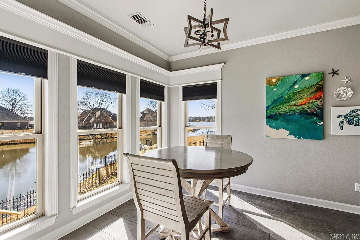 5015 Caribbean Drive W  Benton, AR