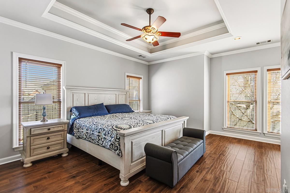 5015 Caribbean Drive W  Benton, AR