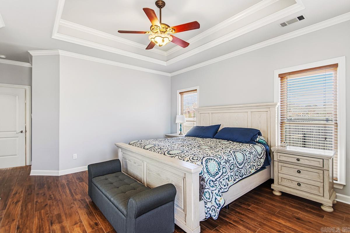 5015 Caribbean Drive W  Benton, AR