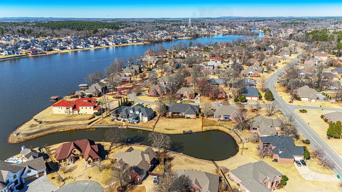 5015 Caribbean Drive W  Benton, AR