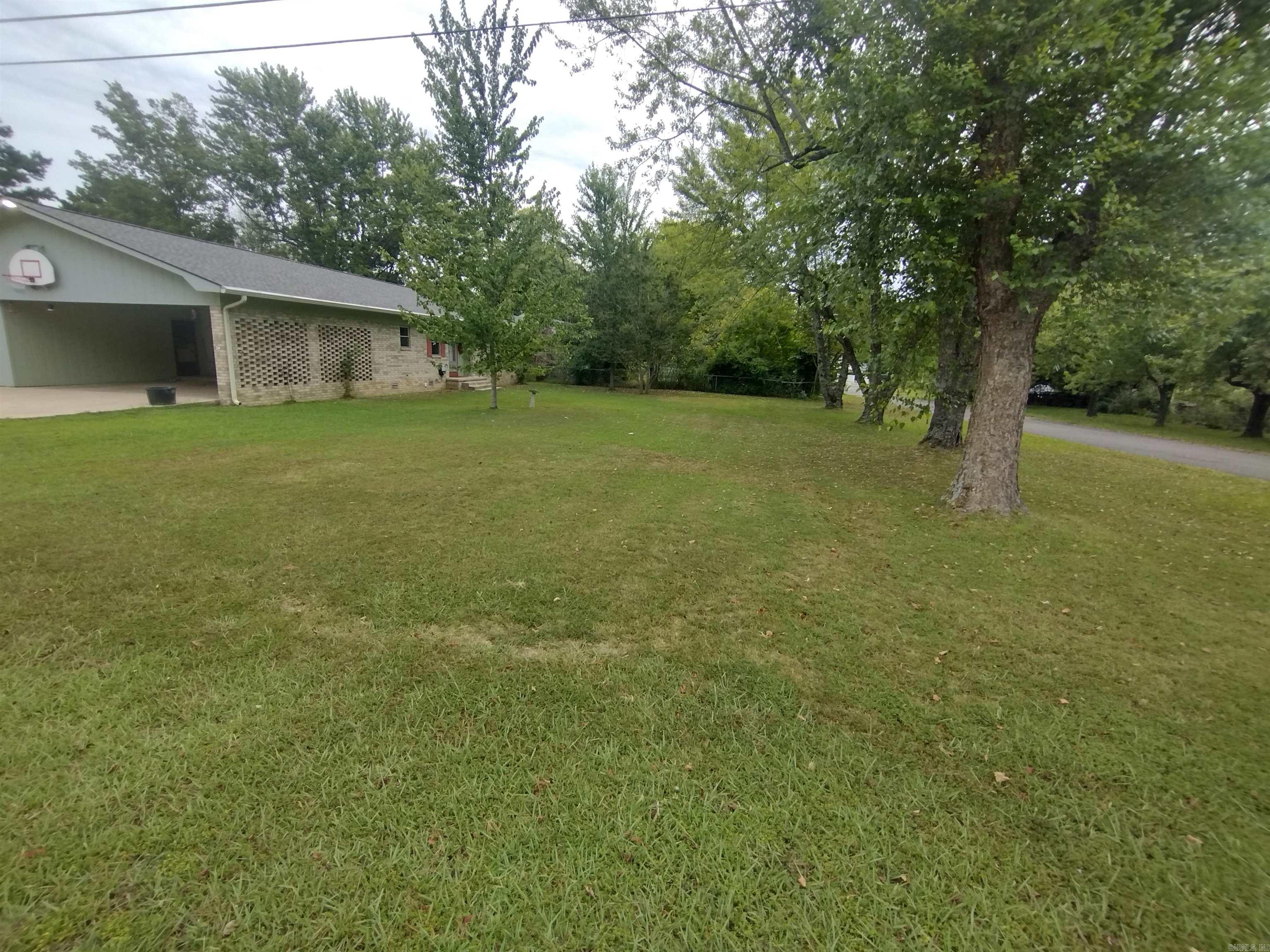 1502 Cynthia ST  Mountain View, AR