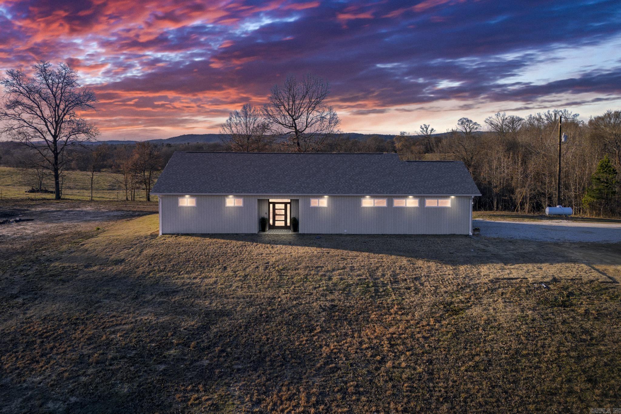 279 Eagles Ln  Bismarck, AR