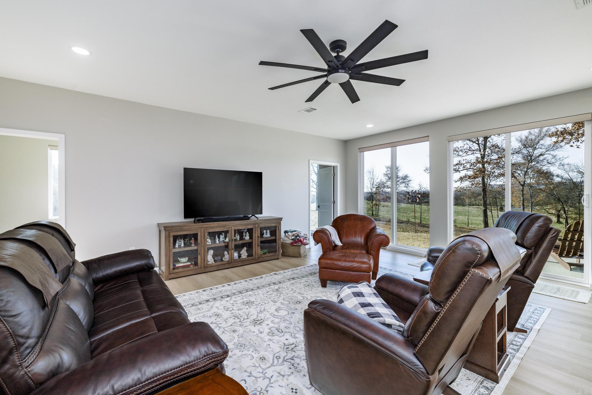 279 Eagles Ln  Bismarck, AR