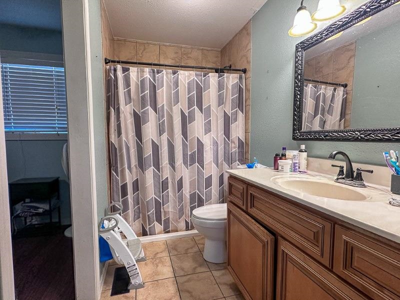 34 Alma  Highland, AR