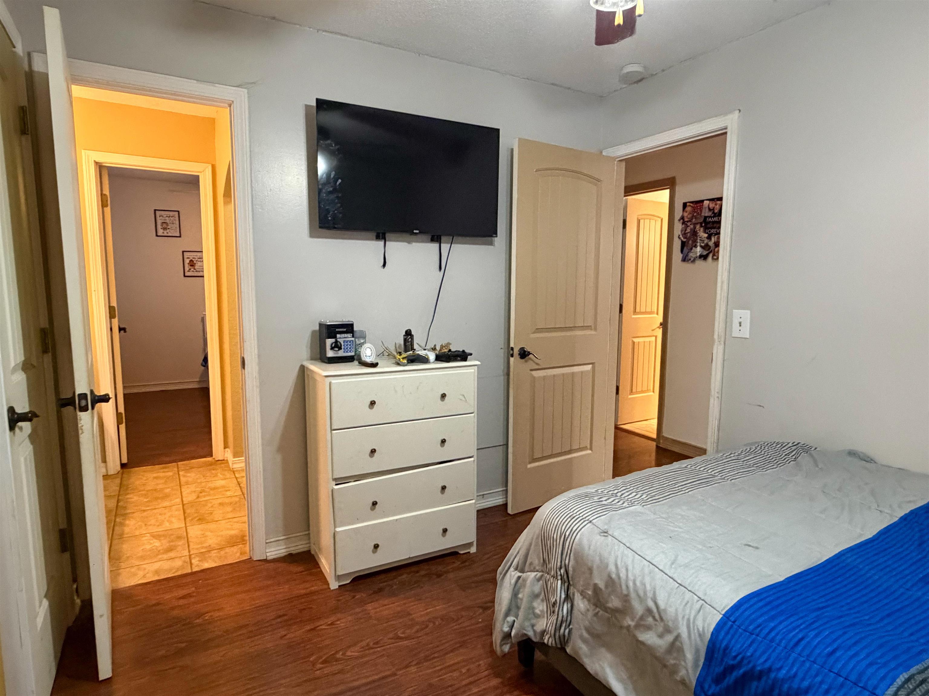 34 Alma  Highland, AR