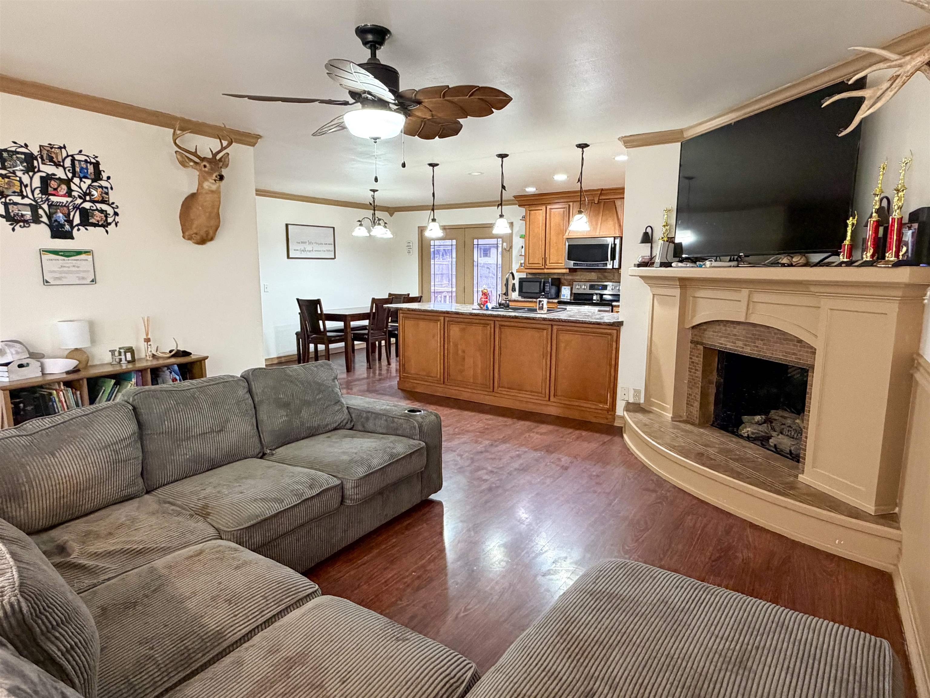 34 Alma  Highland, AR