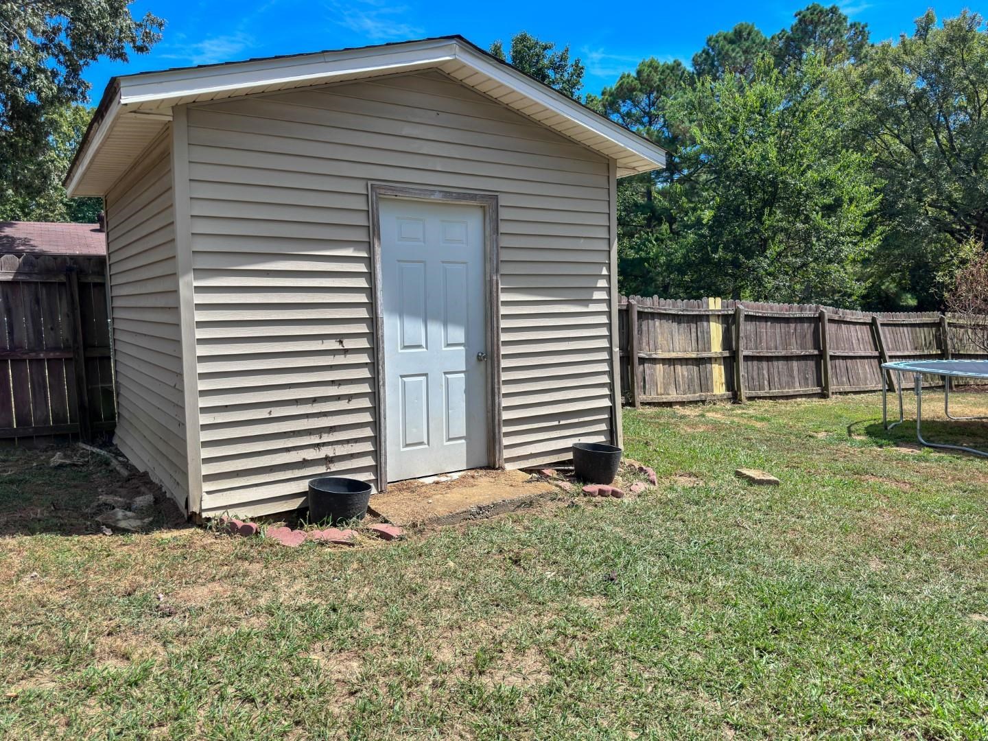 34 Alma  Highland, AR