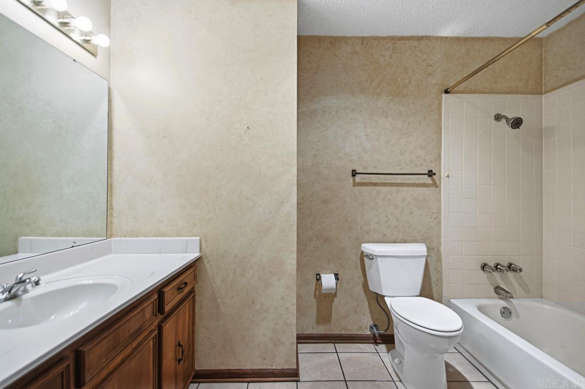 16 Thornhill  Sherwood, AR