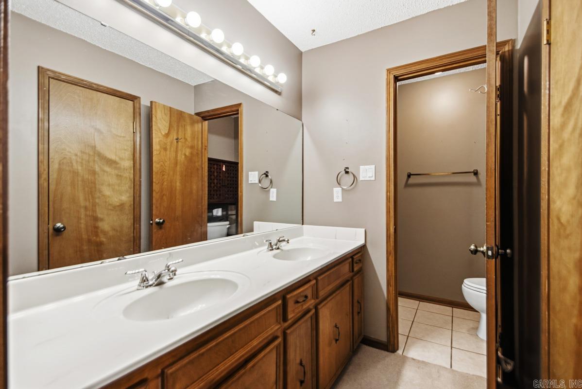 16 Thornhill  Sherwood, AR