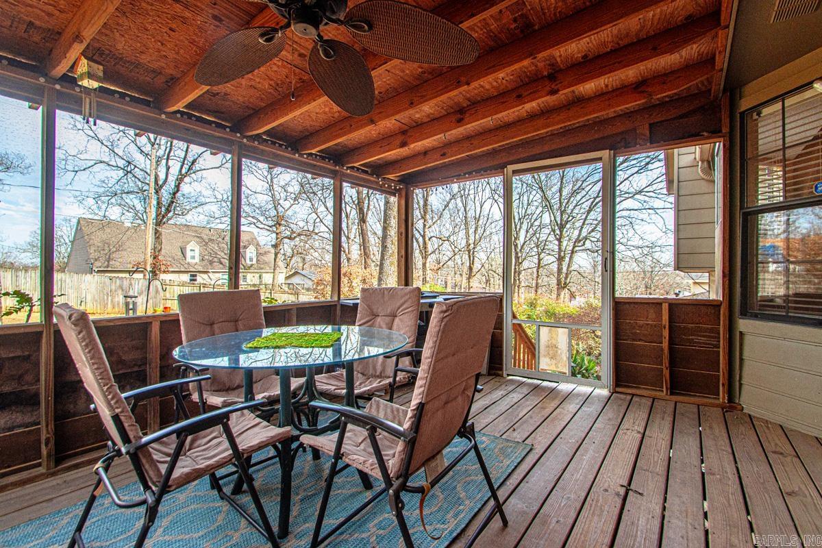 16 Thornhill  Sherwood, AR