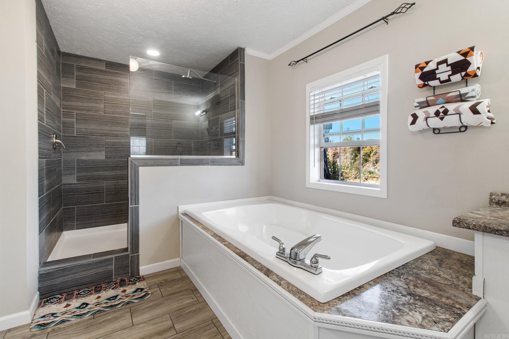 160 Oak Grove  Austin, AR