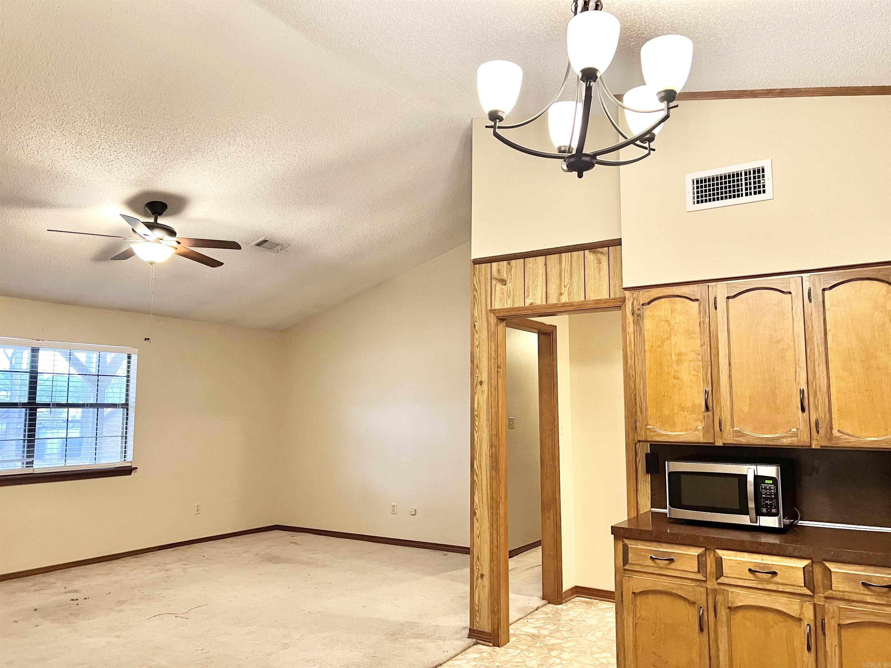 762 Sheila  Camden, AR