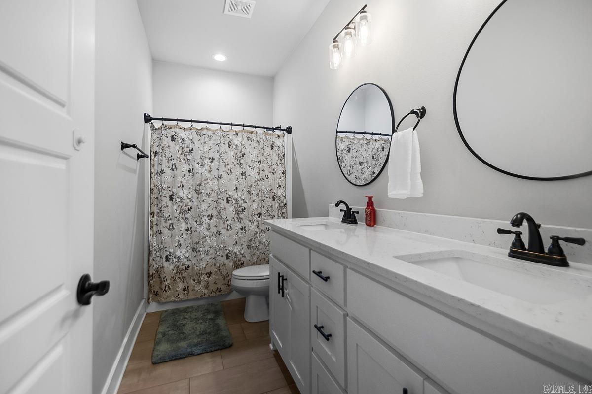 10664 Gunter  Benton, AR