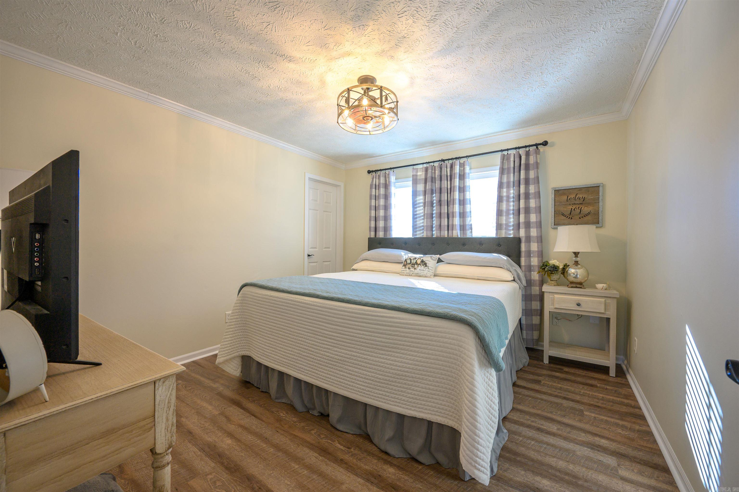 55 Kelly  Cushman, AR