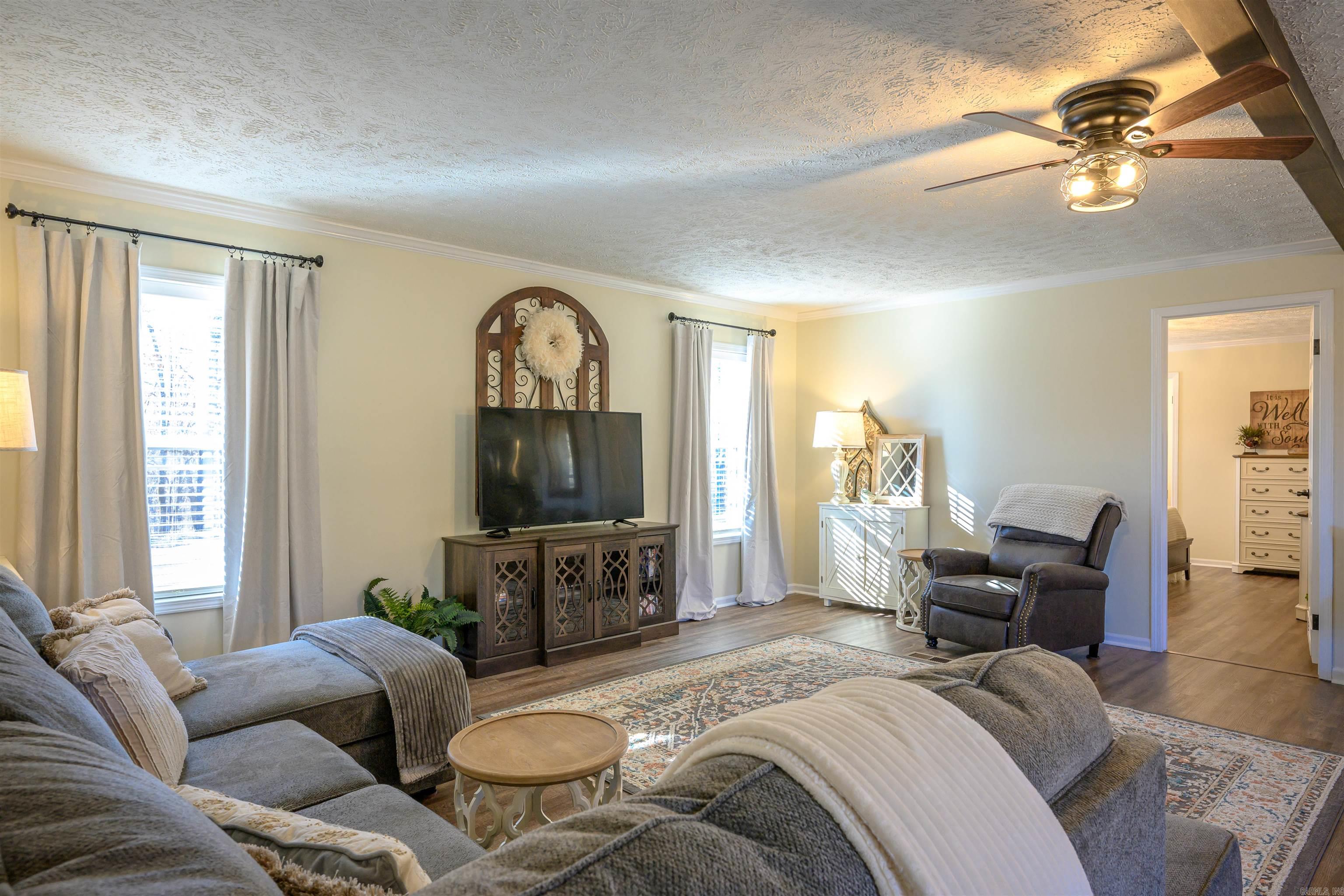 55 Kelly  Cushman, AR