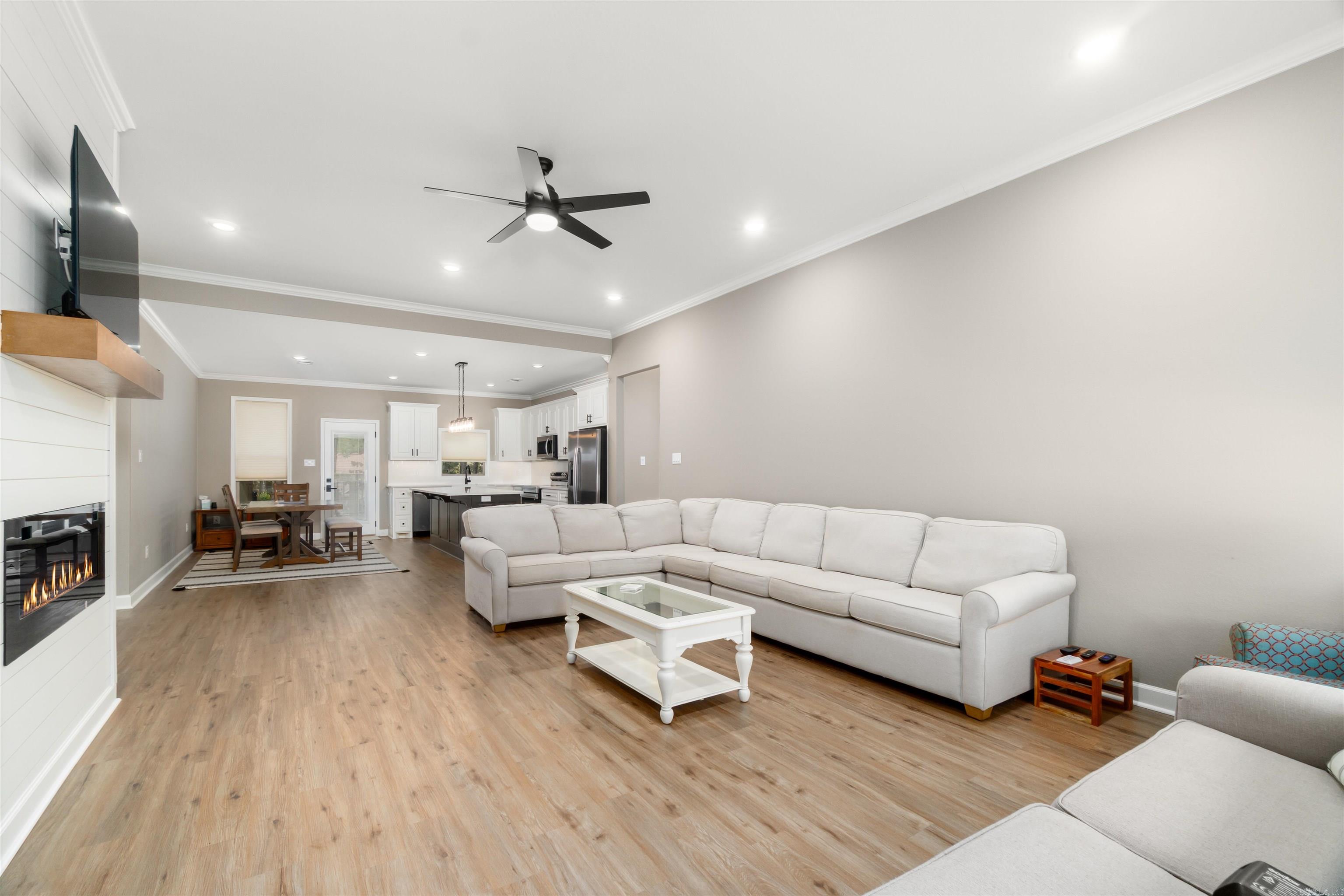 333 Maderas Drive Hot Springs Village, AR 71909