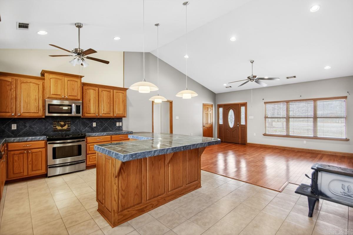 91 Mini Farm Road Vilonia, AR 72173-9584