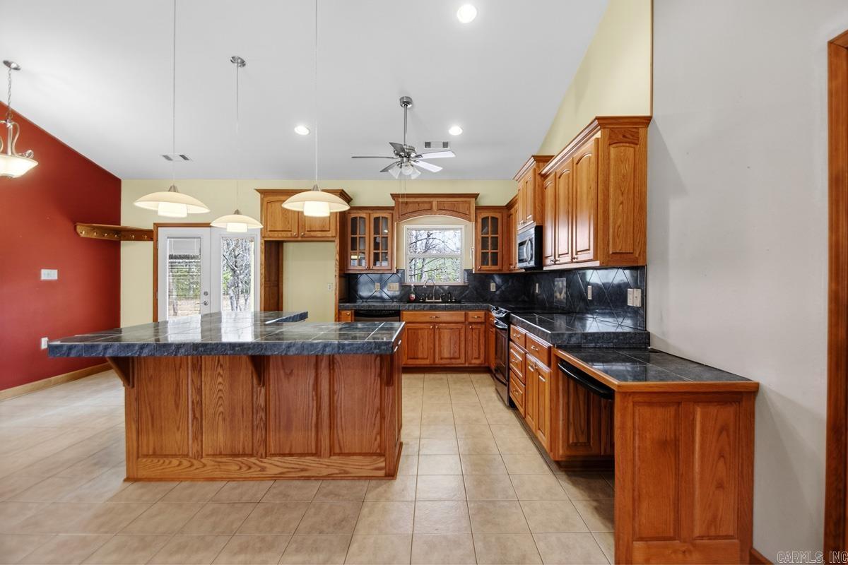 91 Mini Farm Road Vilonia, AR 72173-9584