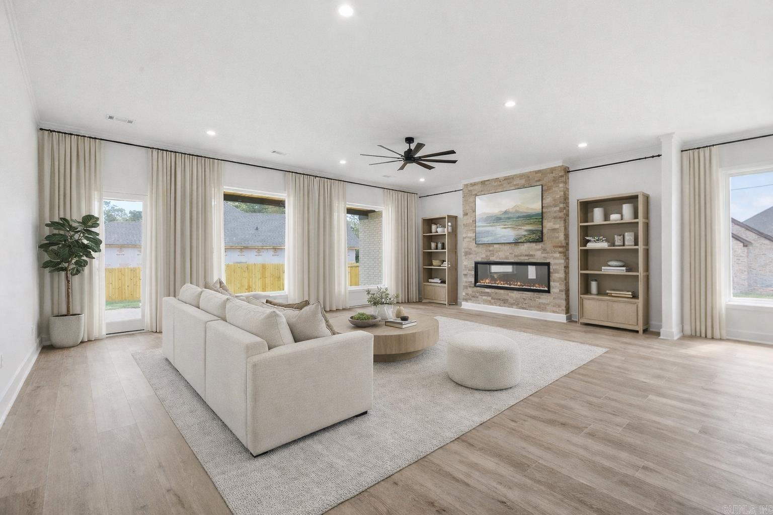 7000 Cold Creek  Alexander, AR