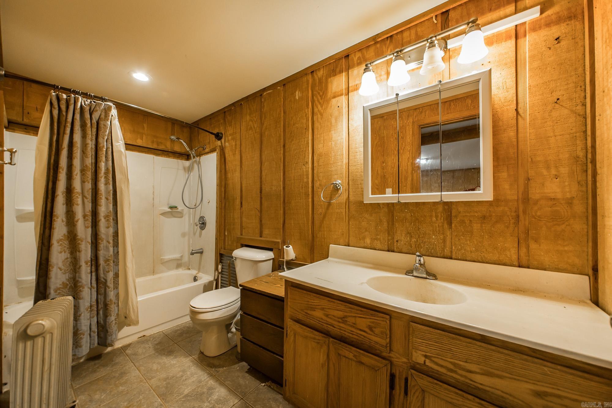 9172 Highway 336 W  Clinton, AR