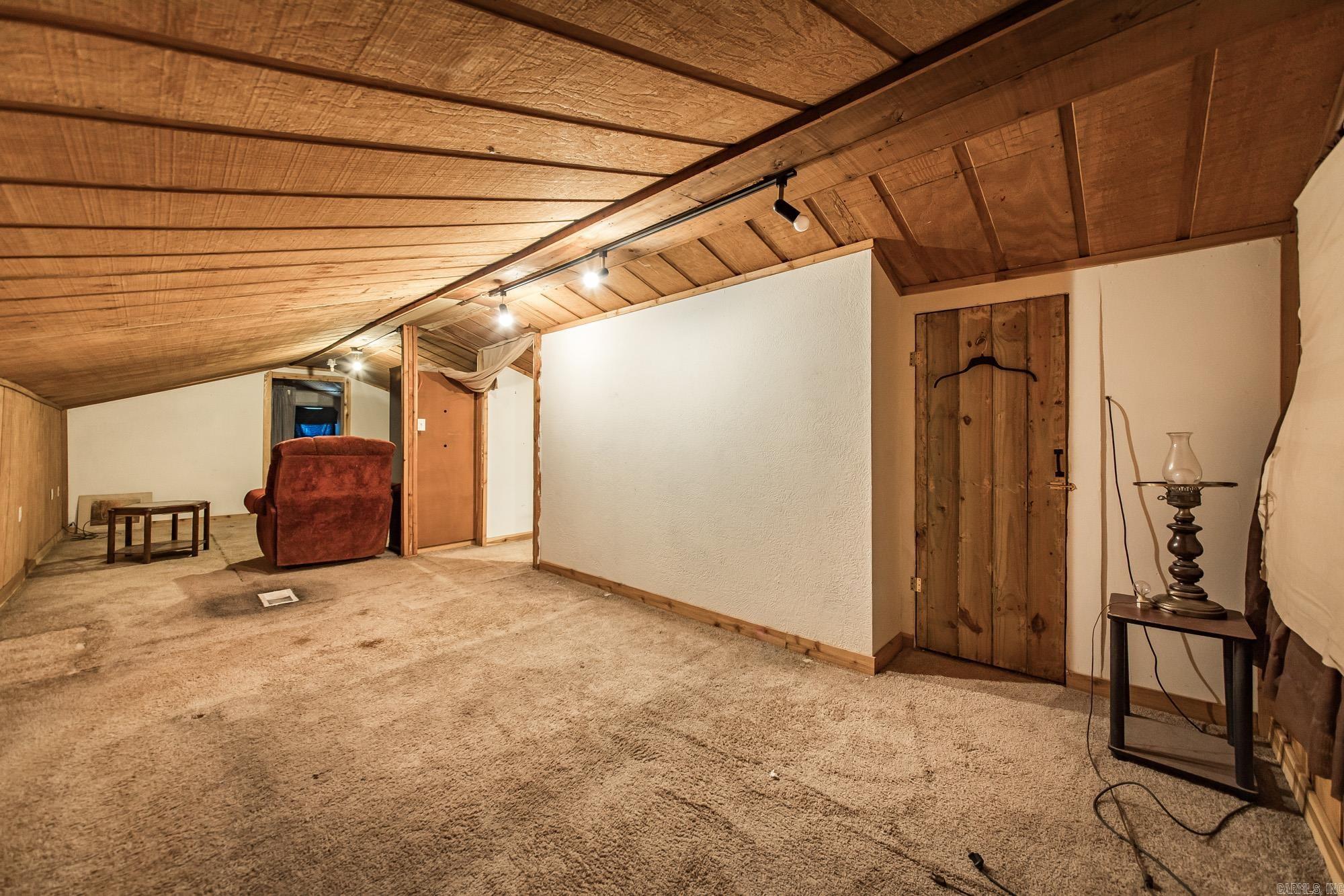 9172 Highway 336 W  Clinton, AR