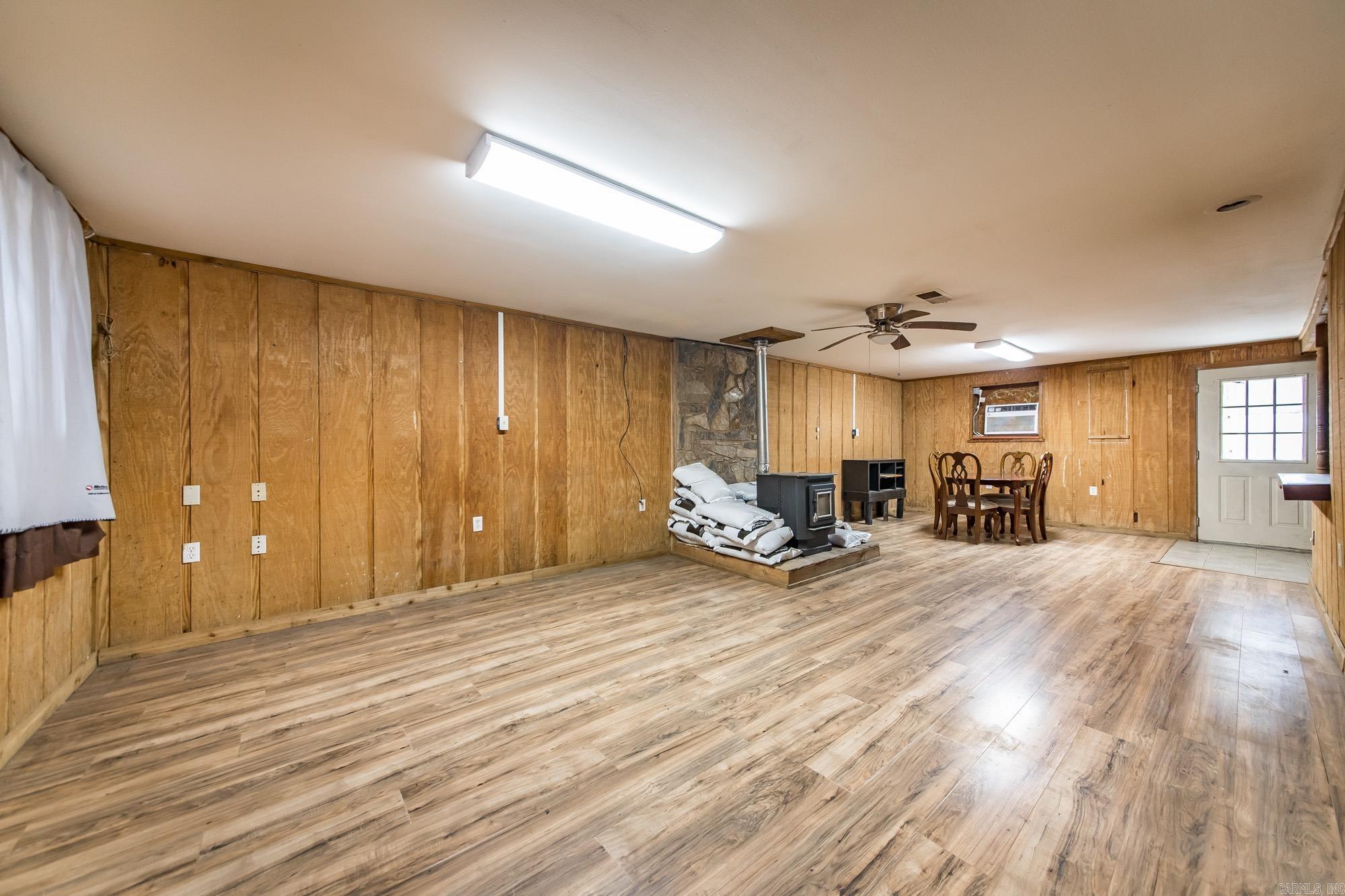 9172 Highway 336 W  Clinton, AR