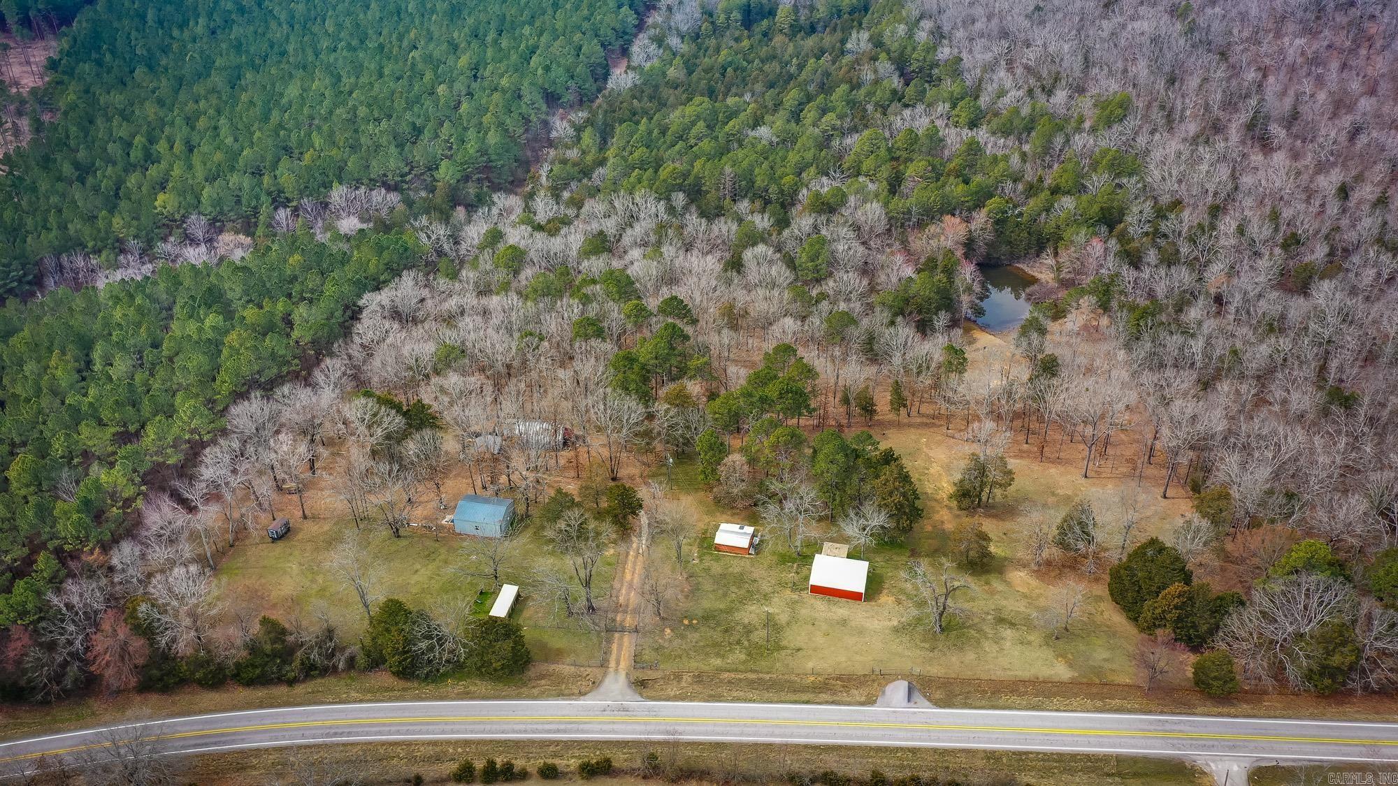 9172 Highway 336 W  Clinton, AR