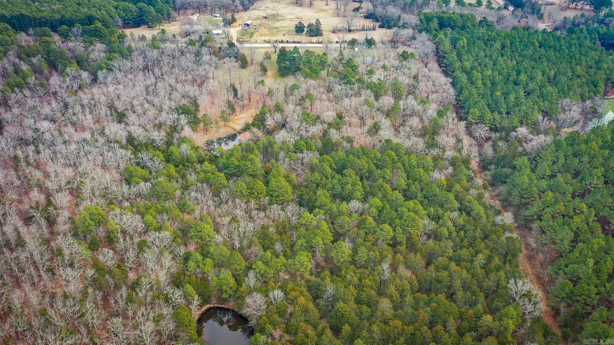 9172 Highway 336 W  Clinton, AR