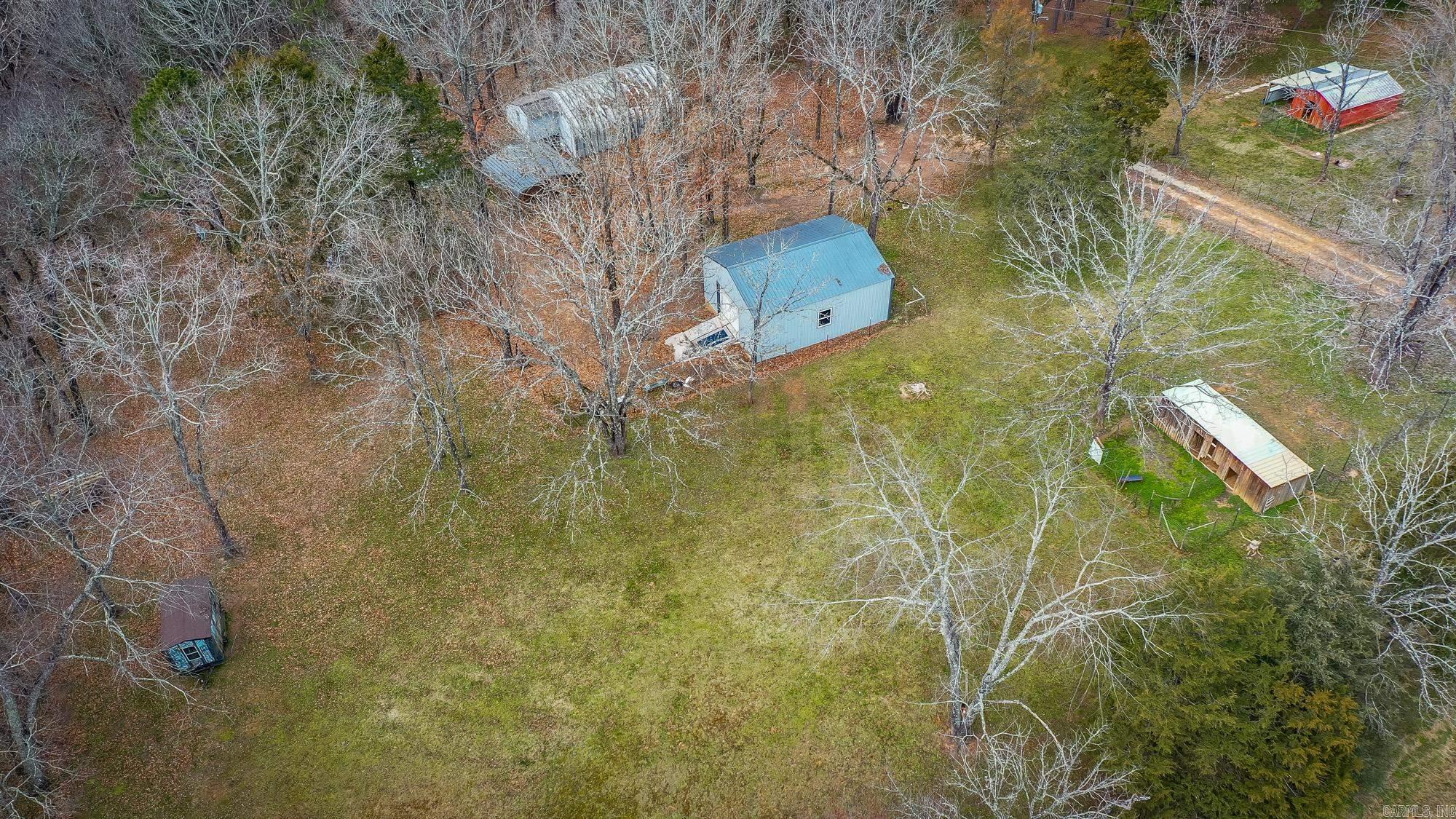 9172 Highway 336 W  Clinton, AR