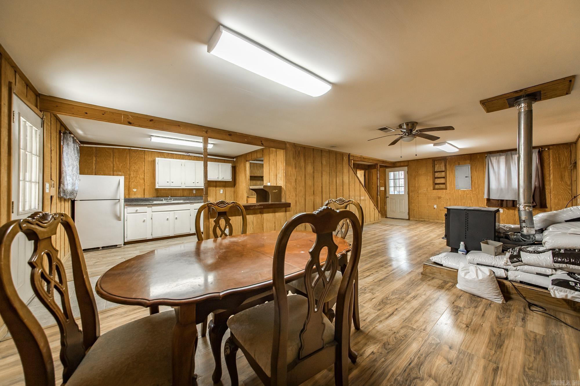 9172 Highway 336 W  Clinton, AR