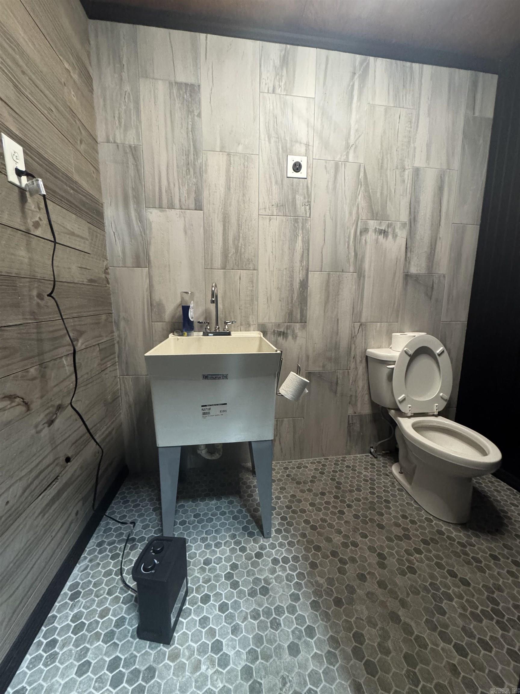 144 County Road 437  Jonesboro, AR