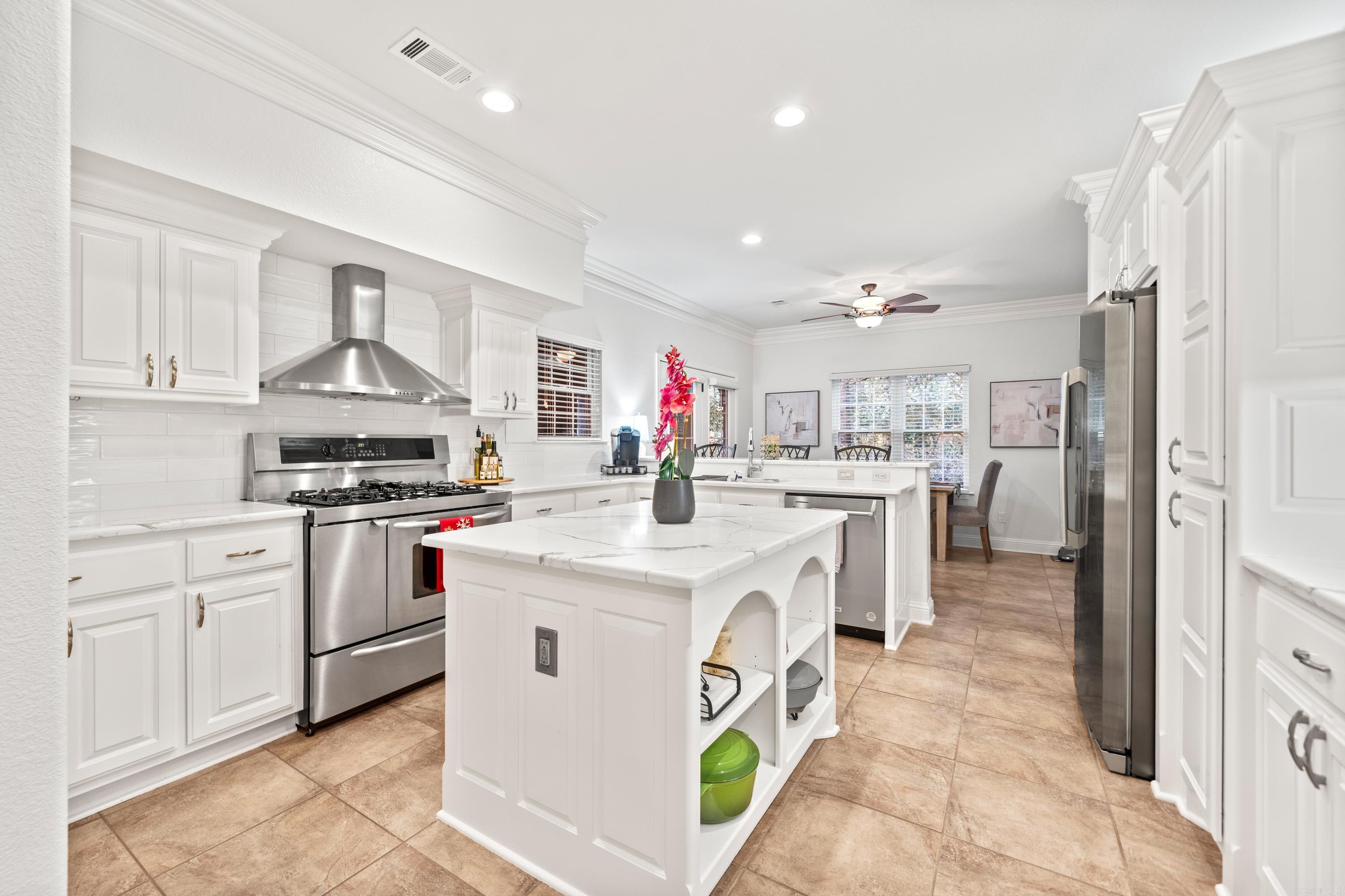 121 Lotus  Hot Springs, AR