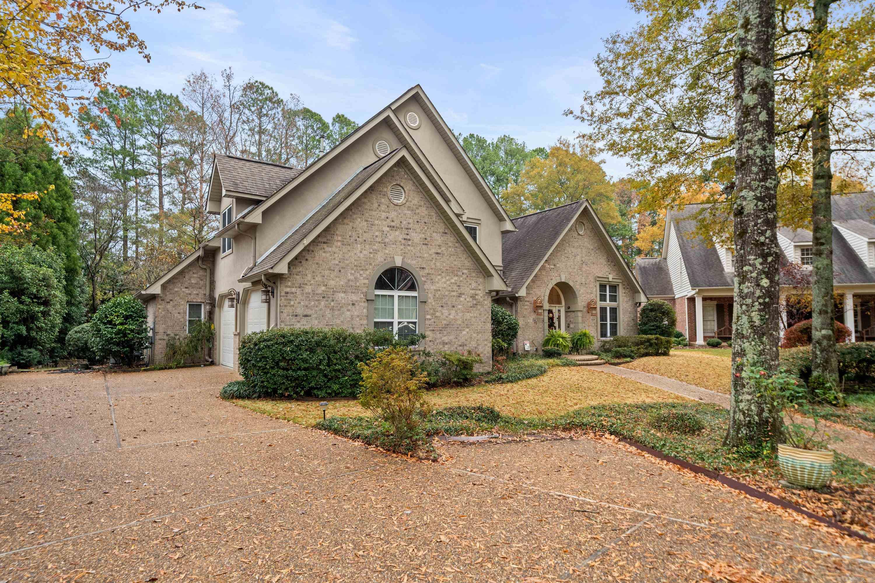 121 Lotus  Hot Springs, AR