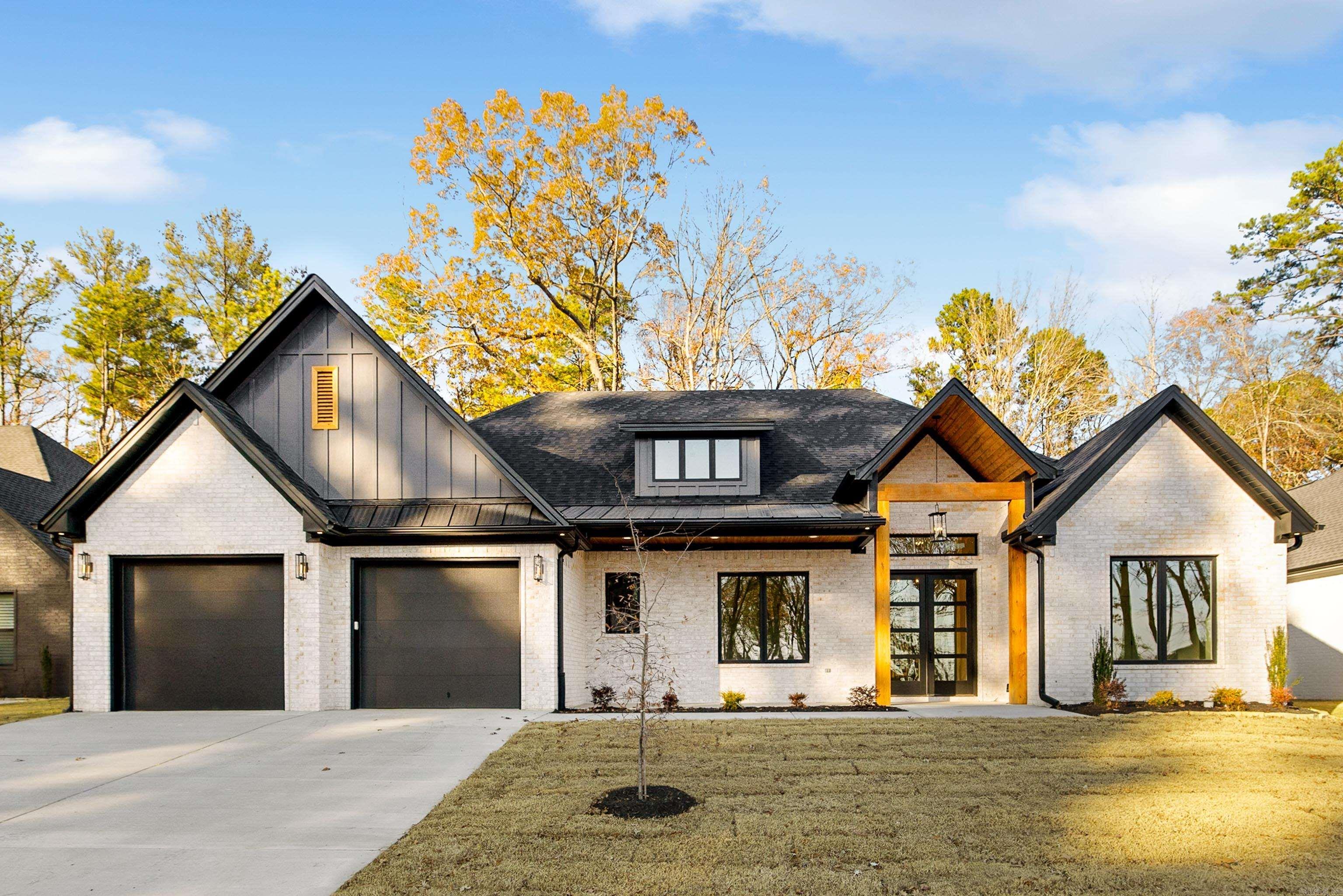 7130 Moonview  Alexander, AR