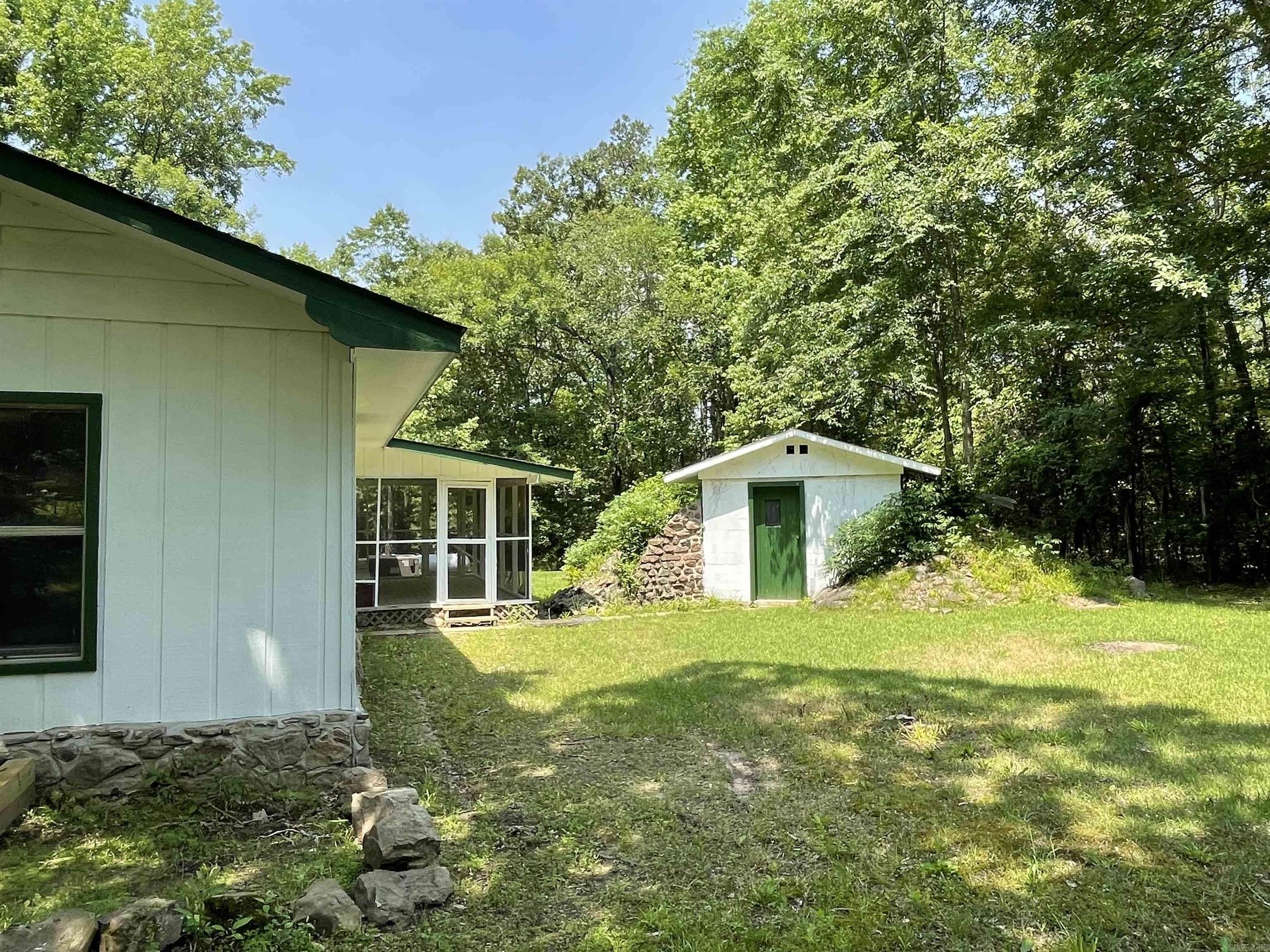 395 Wood Grove  Higden, AR