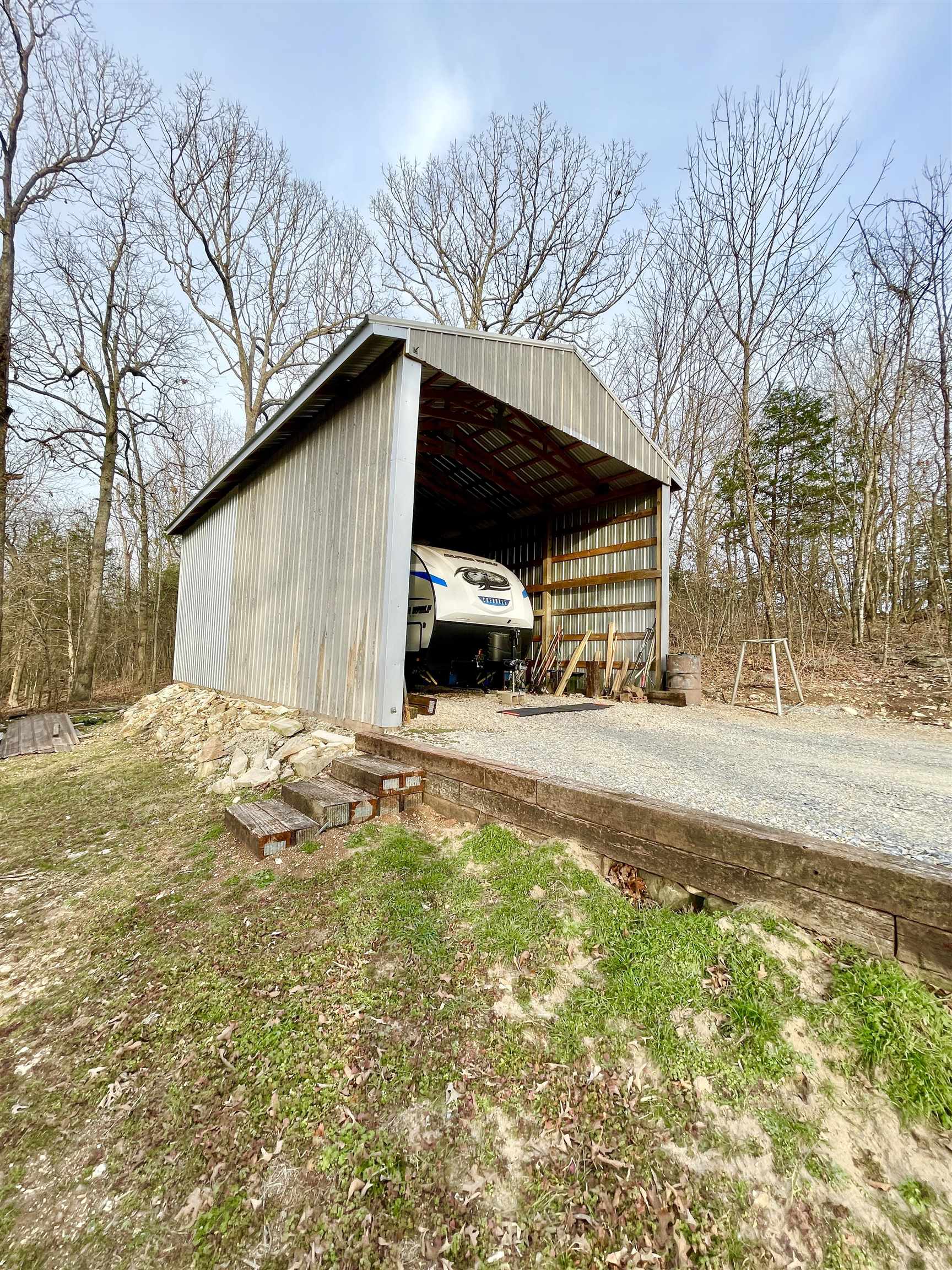 122 Runway  Salem, AR