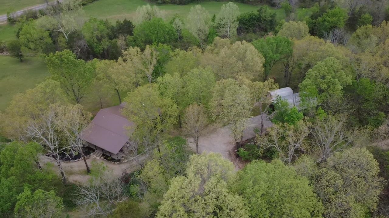 122 Runway Lane Salem, AR 72576