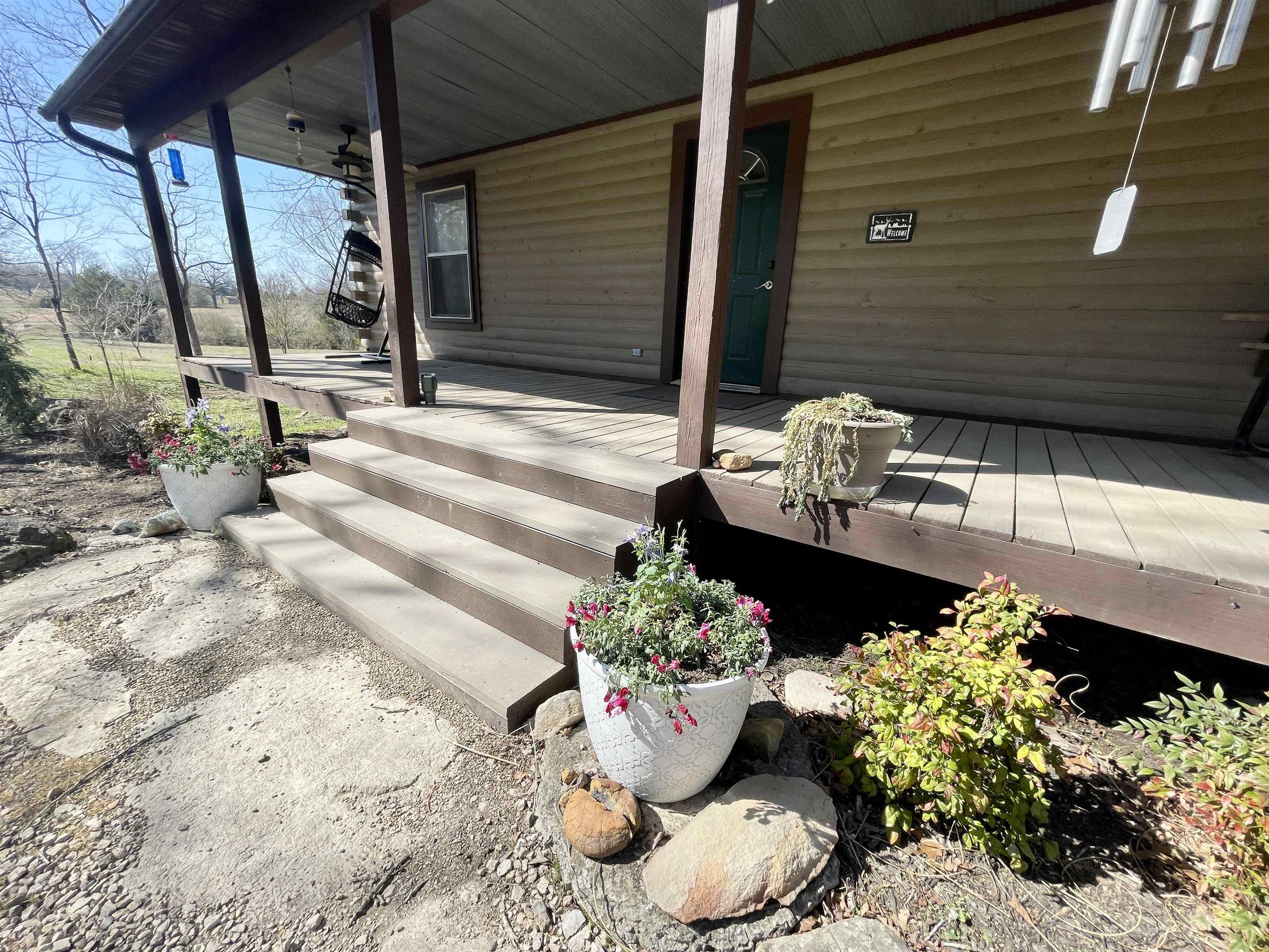 122 Runway Lane Salem, AR 72576