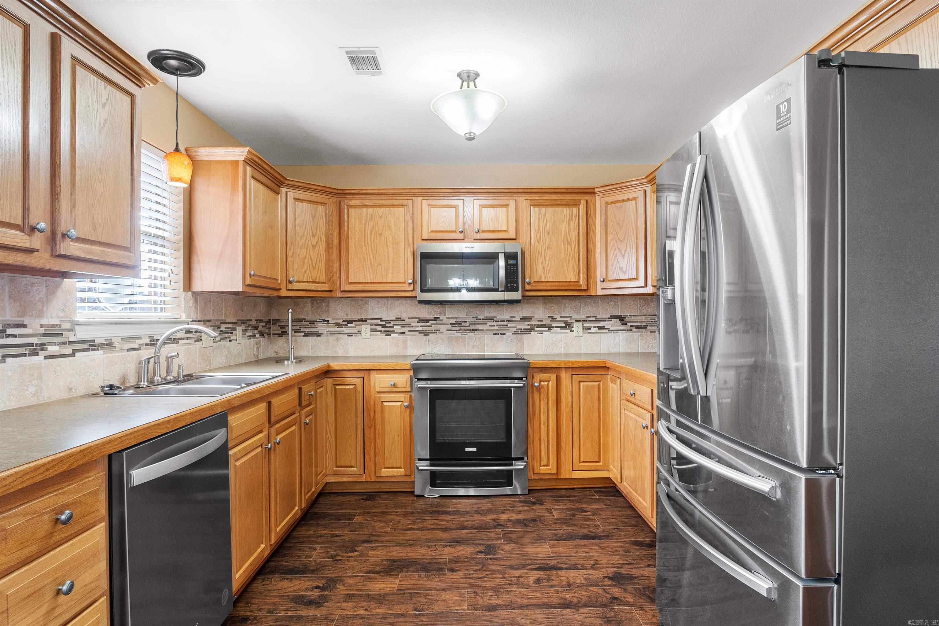 405 Hickory Cove  Heber Springs, AR