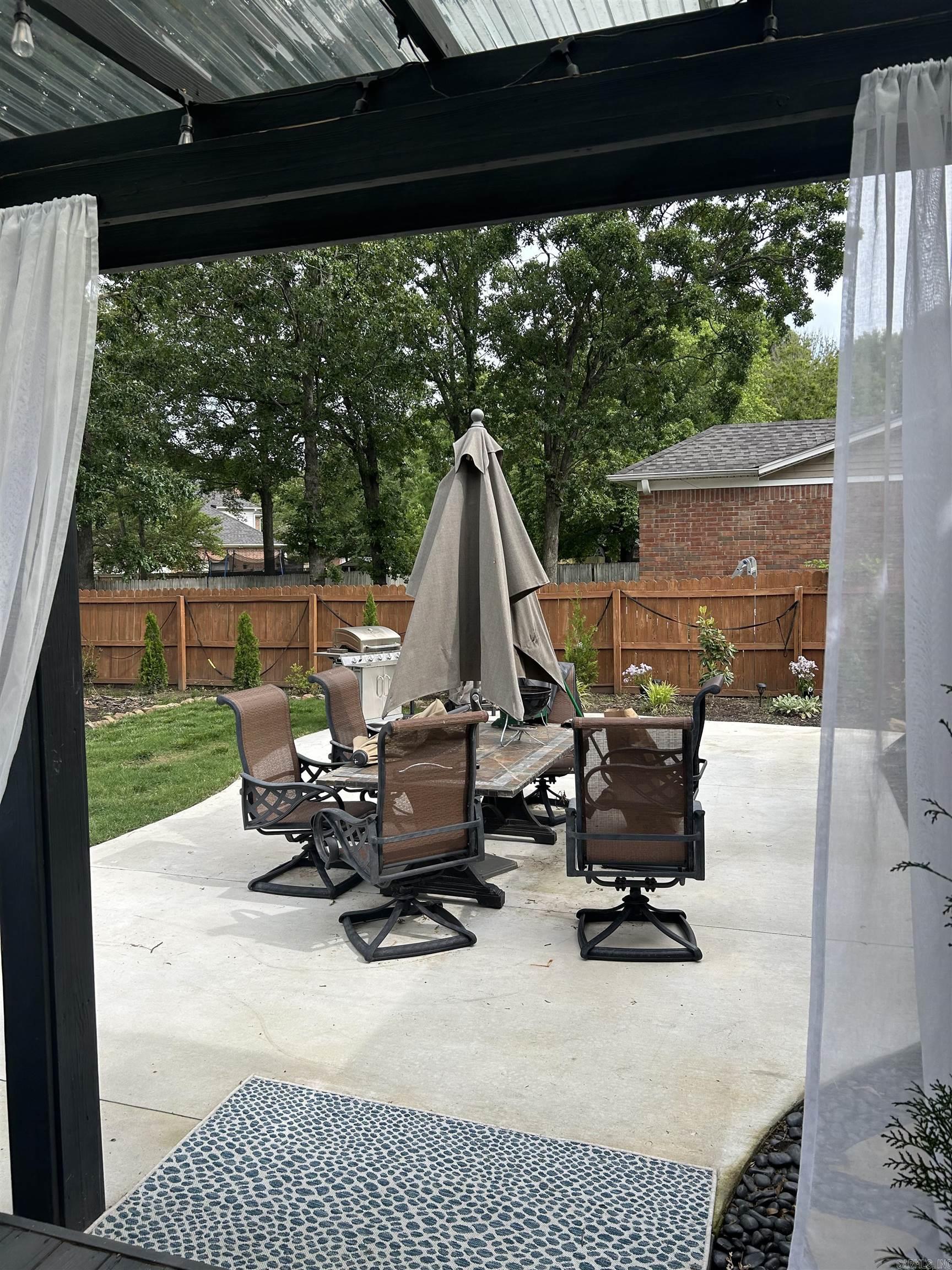 125 Las Colinas  Conway, AR